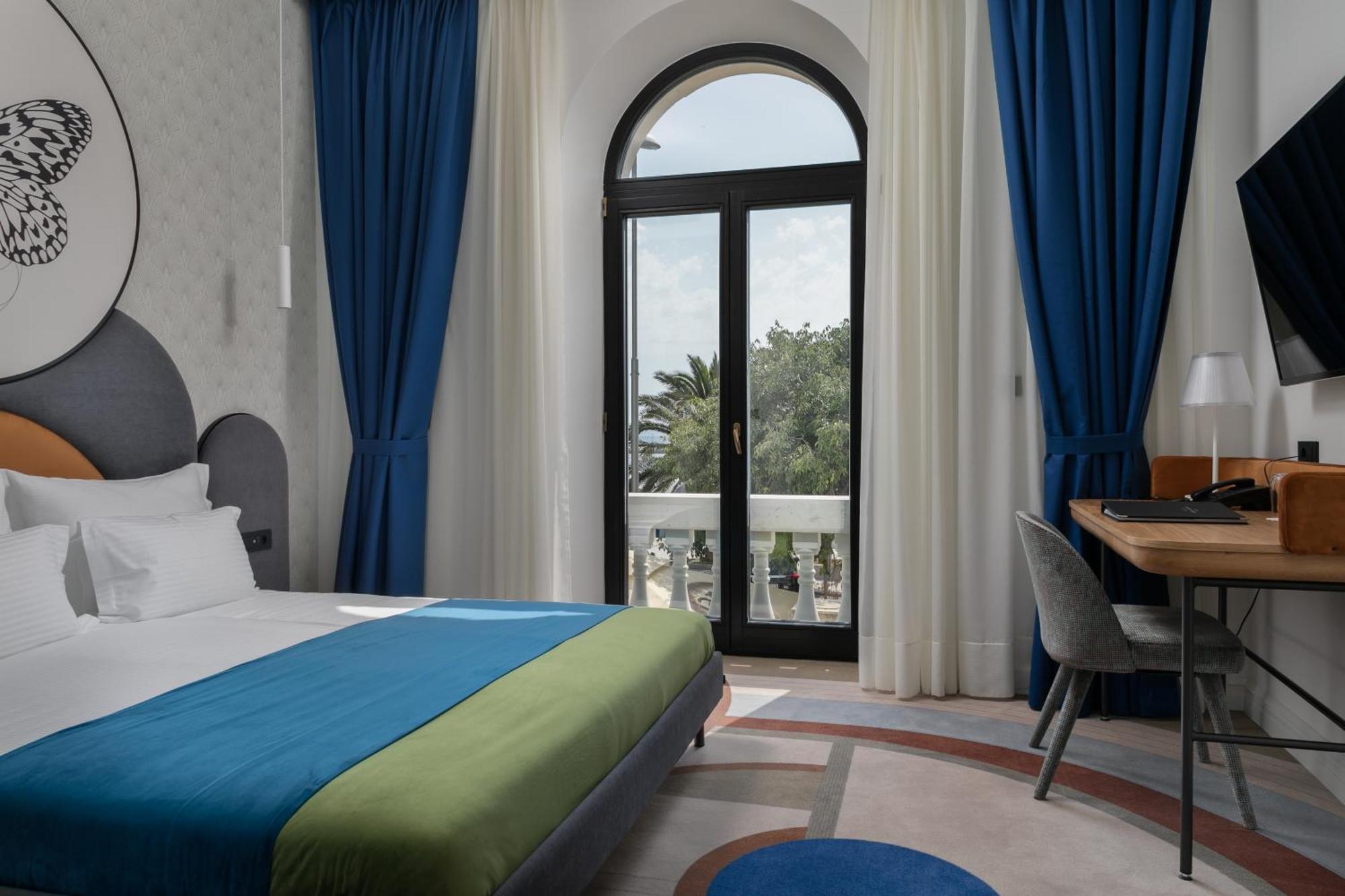 Superior Double Room Sea Side View