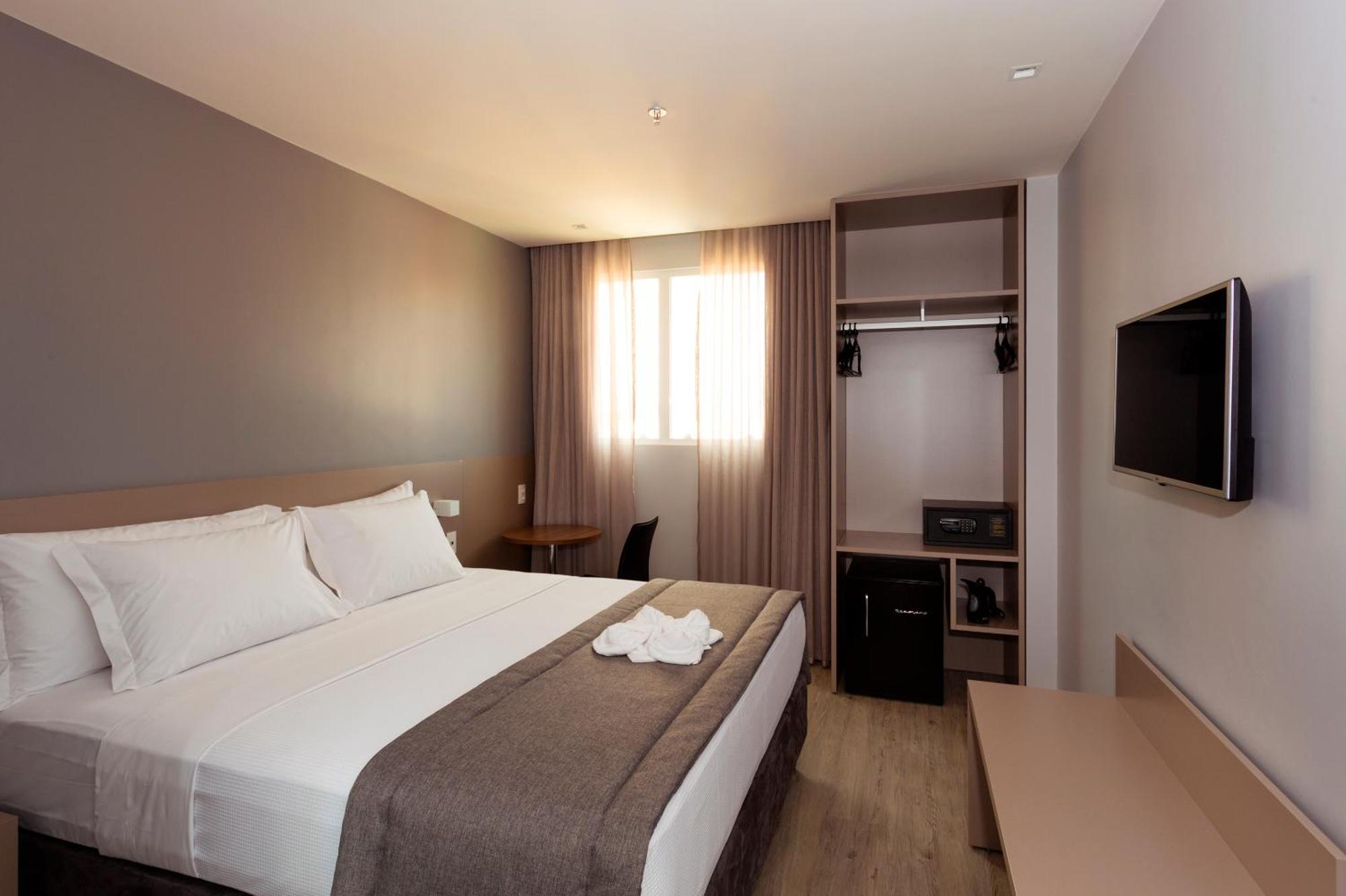 Standard King Room,1453618462:JPEG