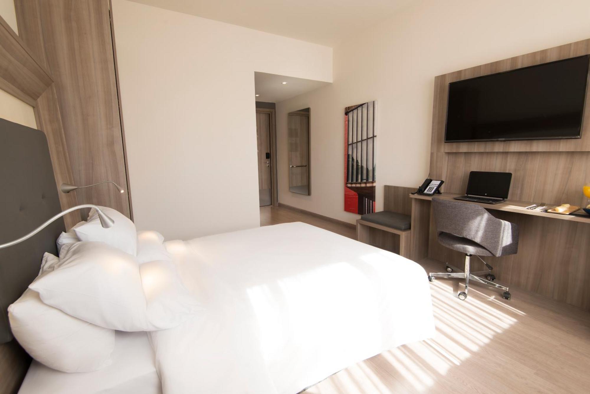 Standard Double Room Disability Access