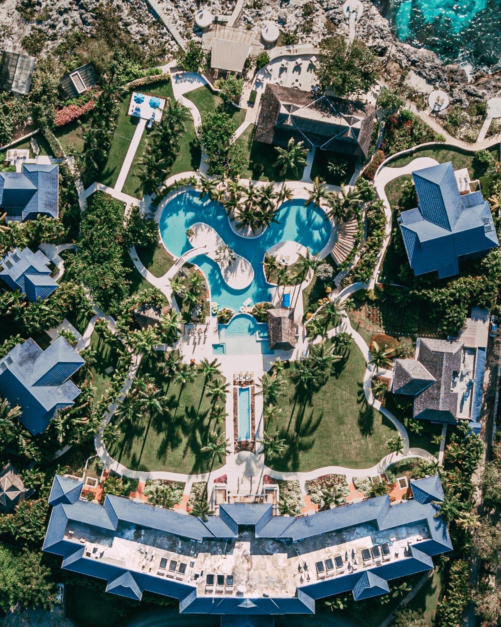 Junior Suite Pool View