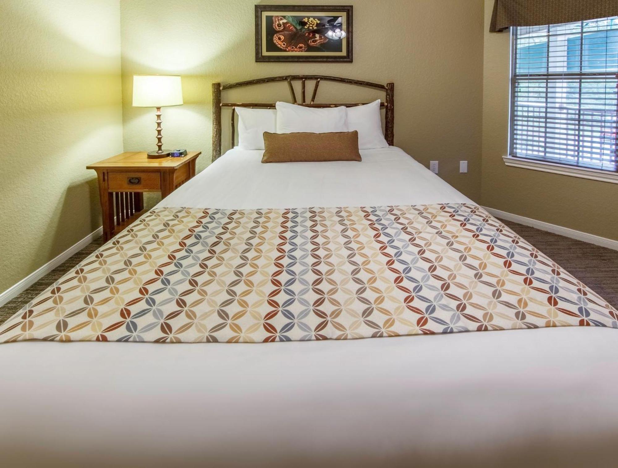 One-Bedroom Standard Room