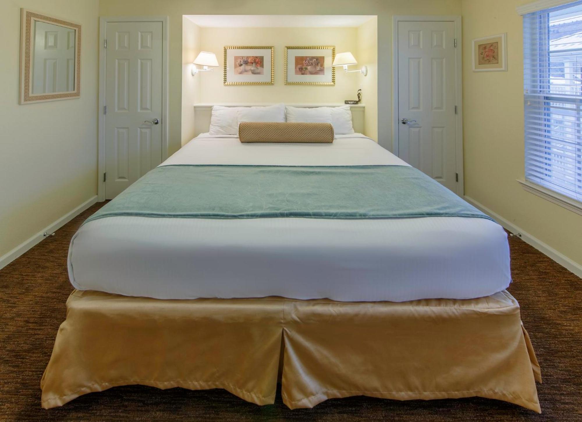 Two-Bedroom Grand Villa