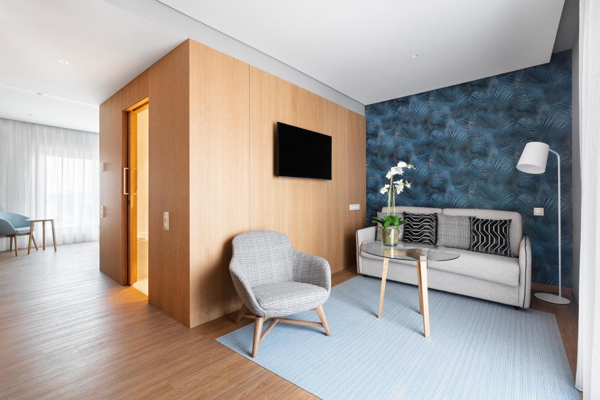 Deluxe Junior Suite