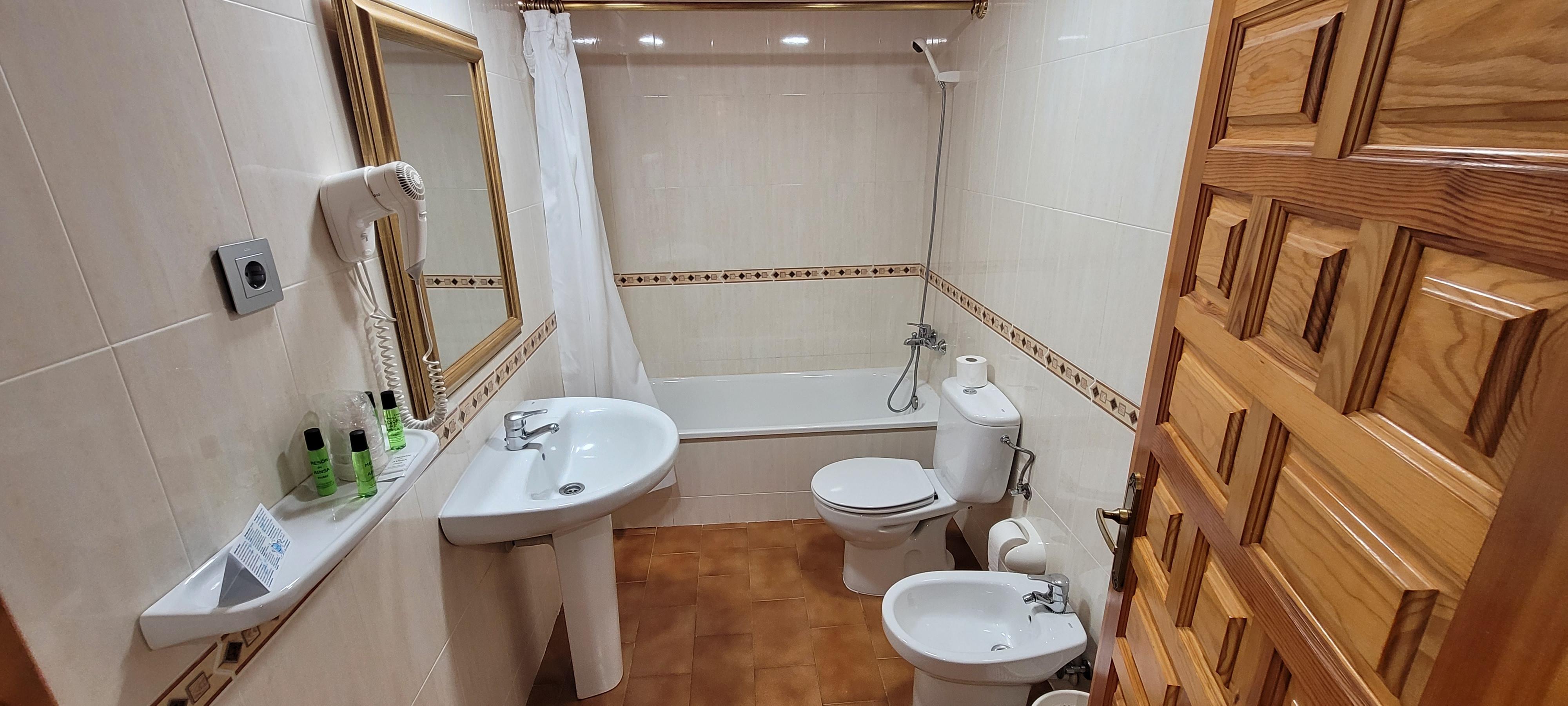 Economy Double or Twin Room