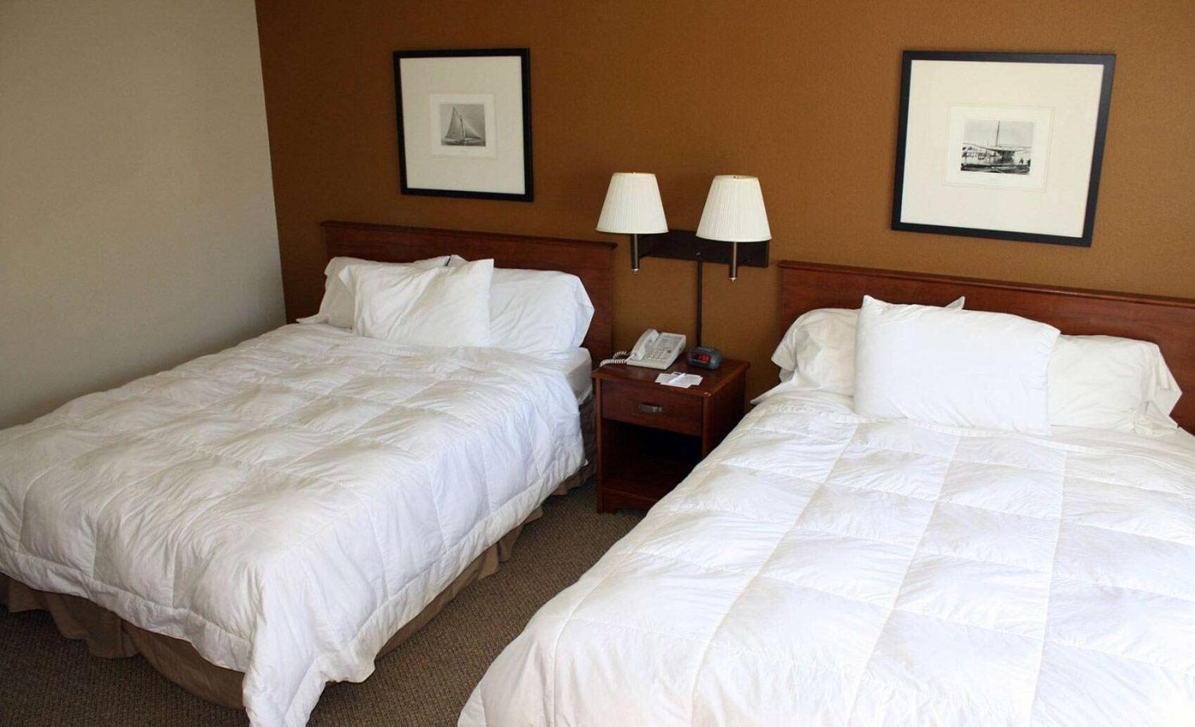 Queen Room Two Queen Beds Non-Smoking