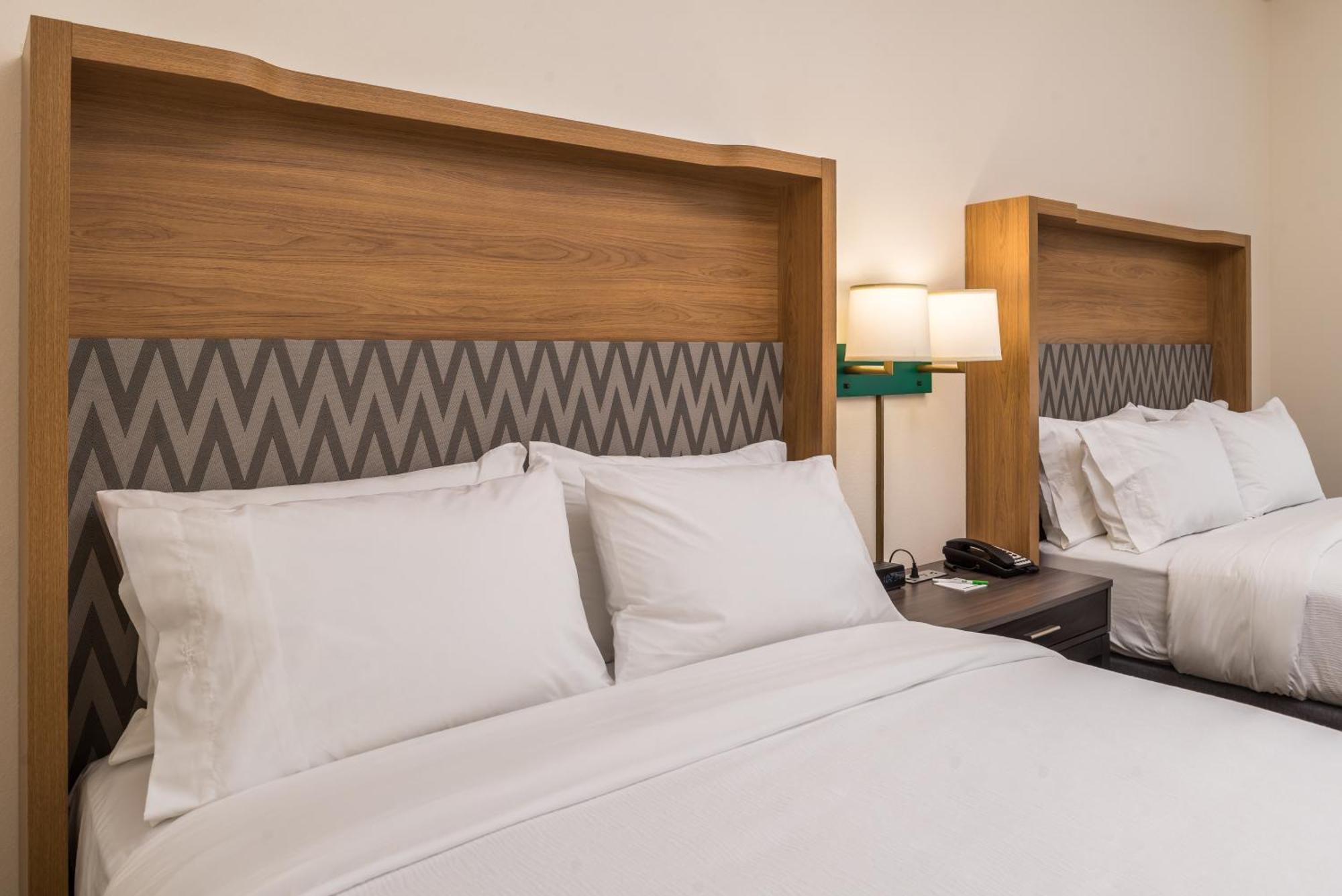 Standard Room Two Queen Beds