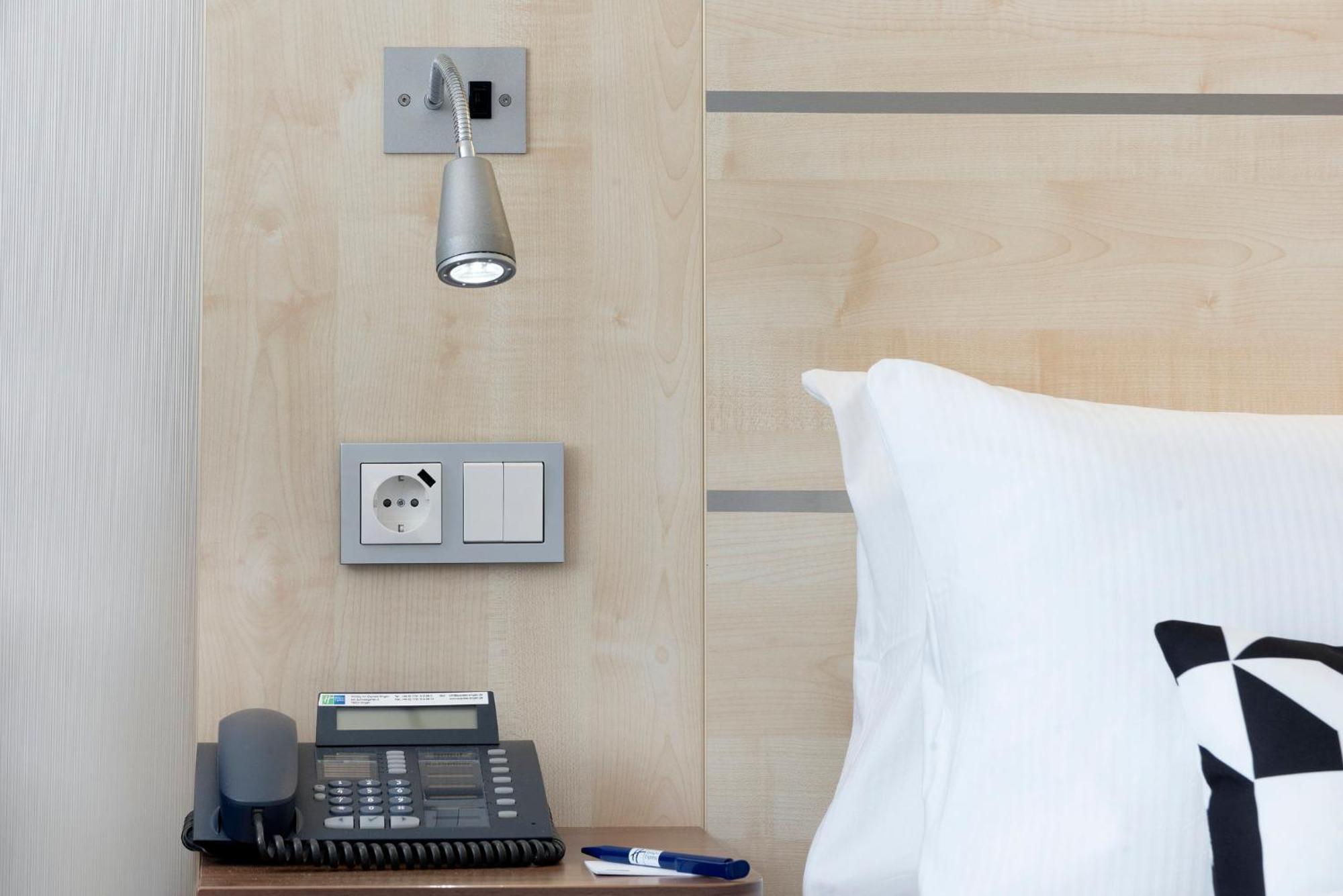 Standard Twin Room,1284678424:JPEG