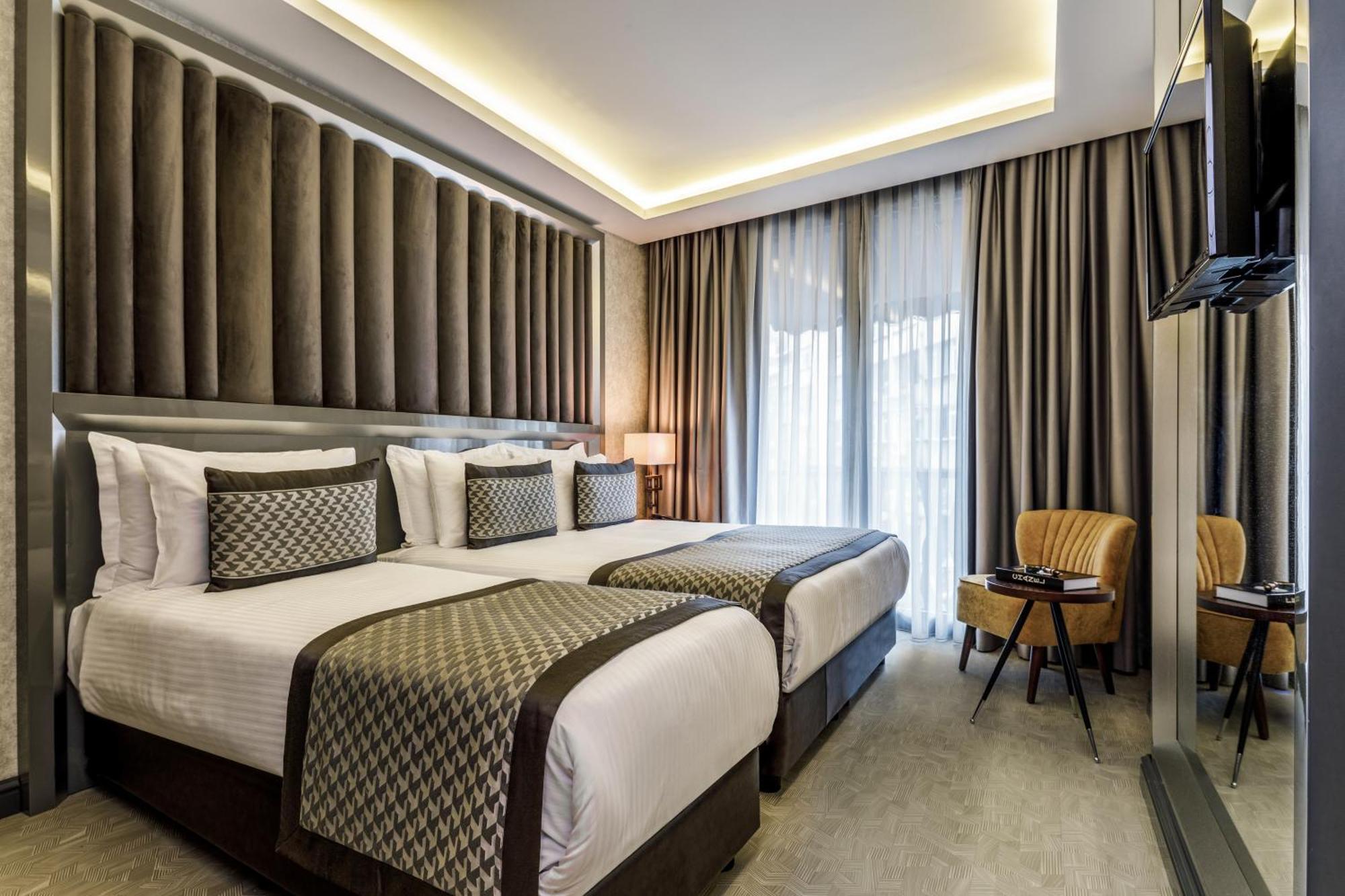 Superior Triple Room