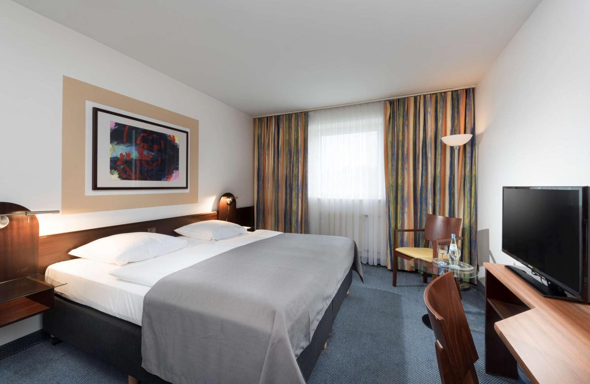 Standard Room,1284887086:JPEG