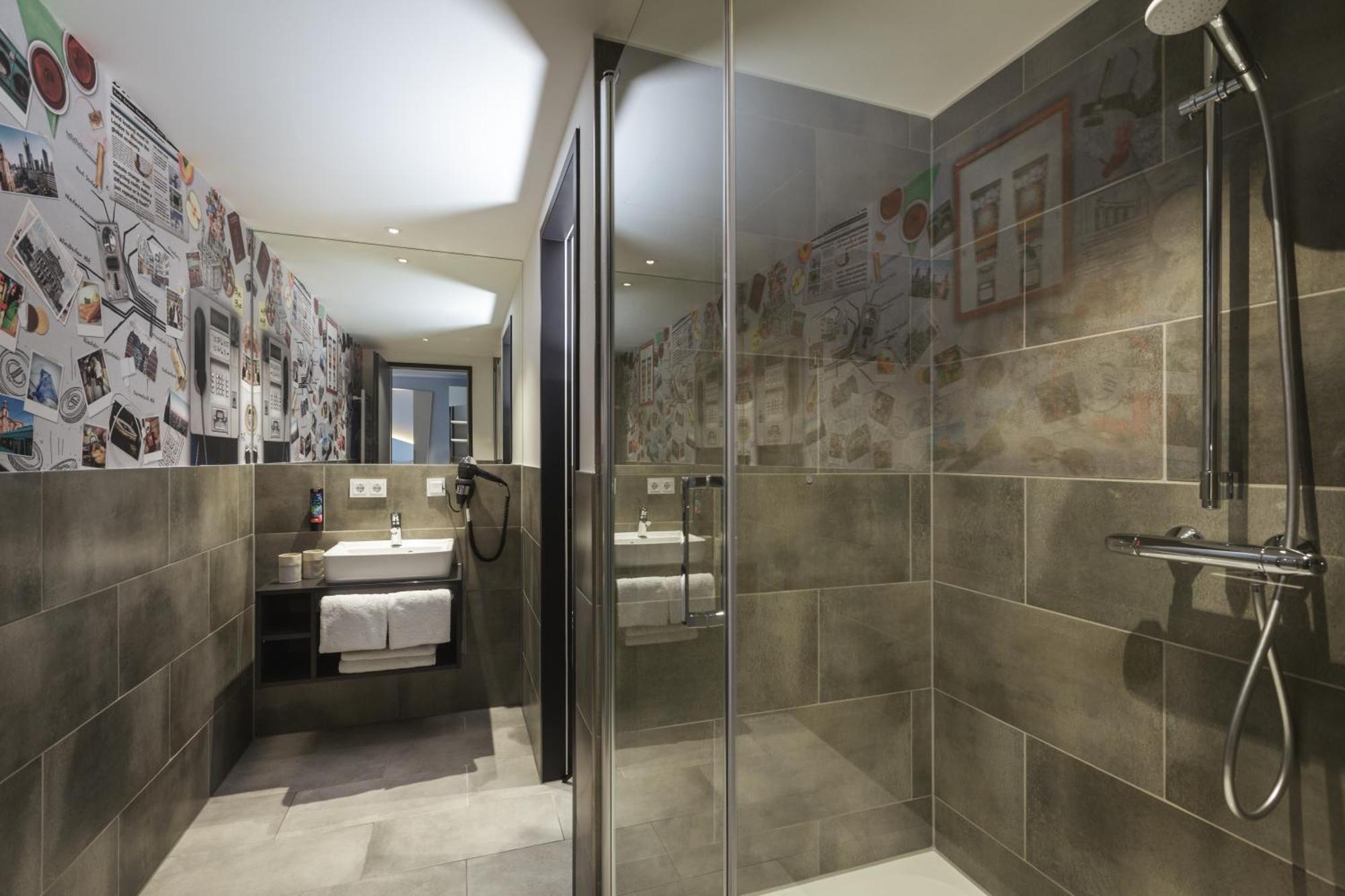Standard Room,1284917506:JPEG