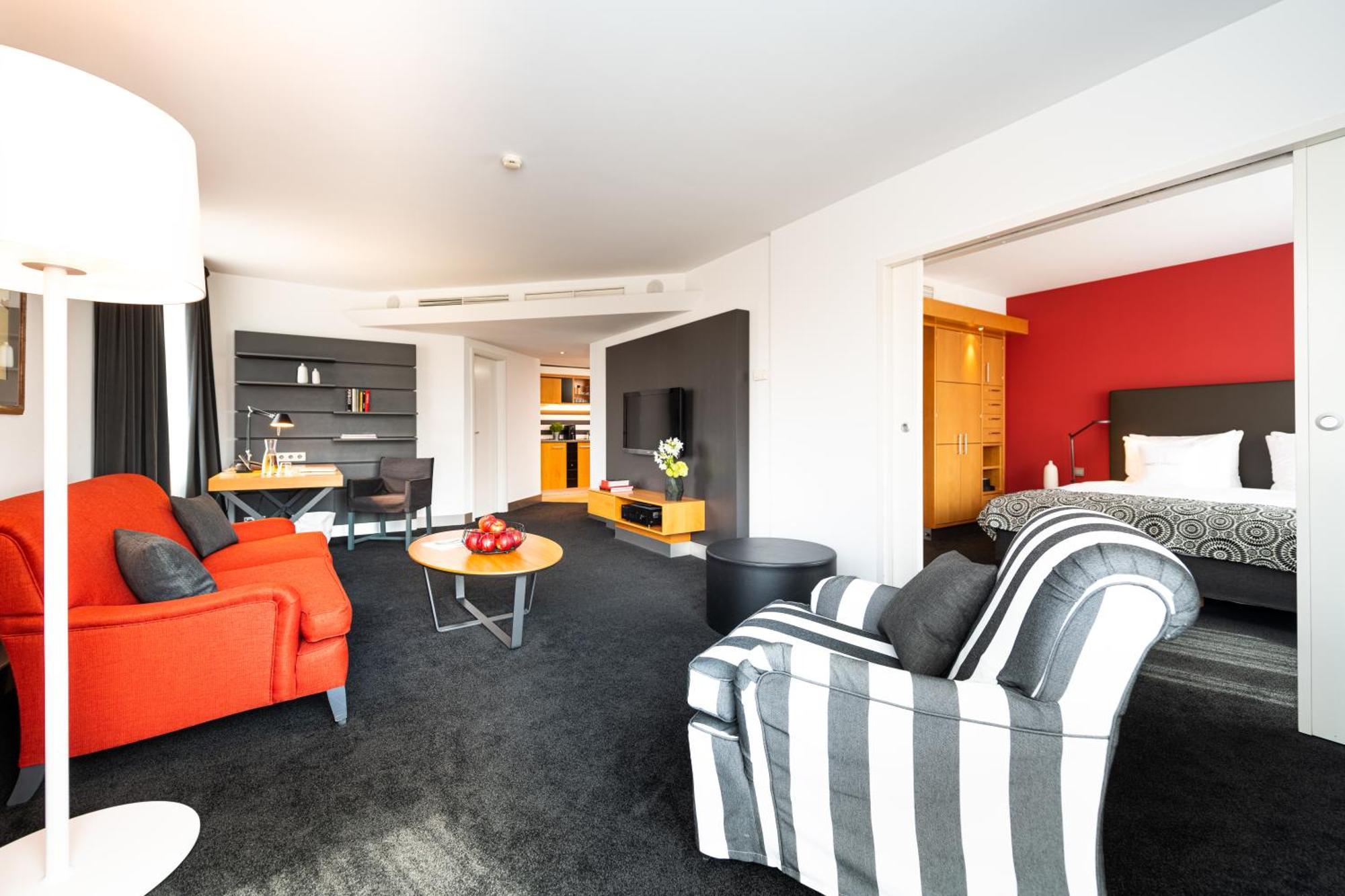 Two-Bedroom Suite with Kitchenette,1284973495:JPEG