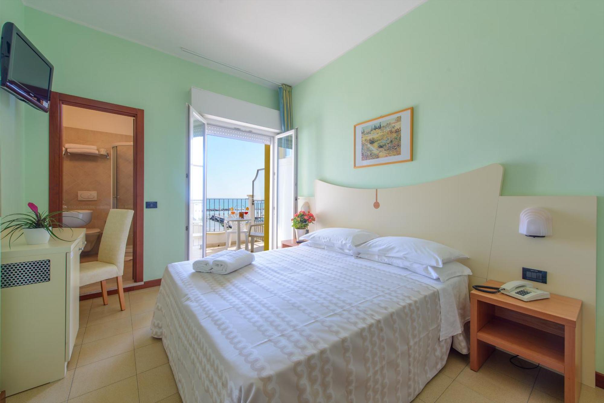 Double Room Beach Front