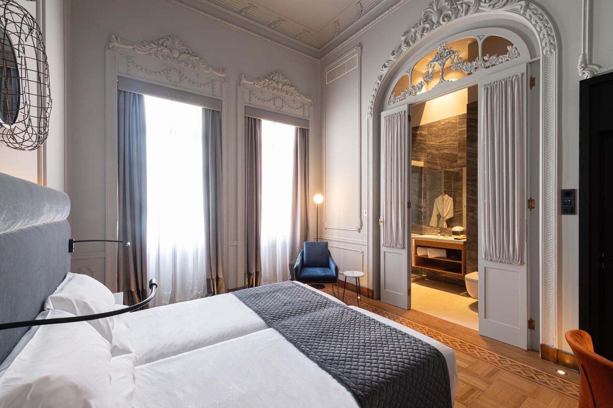 Superior Double Room,1506063289:JPEG