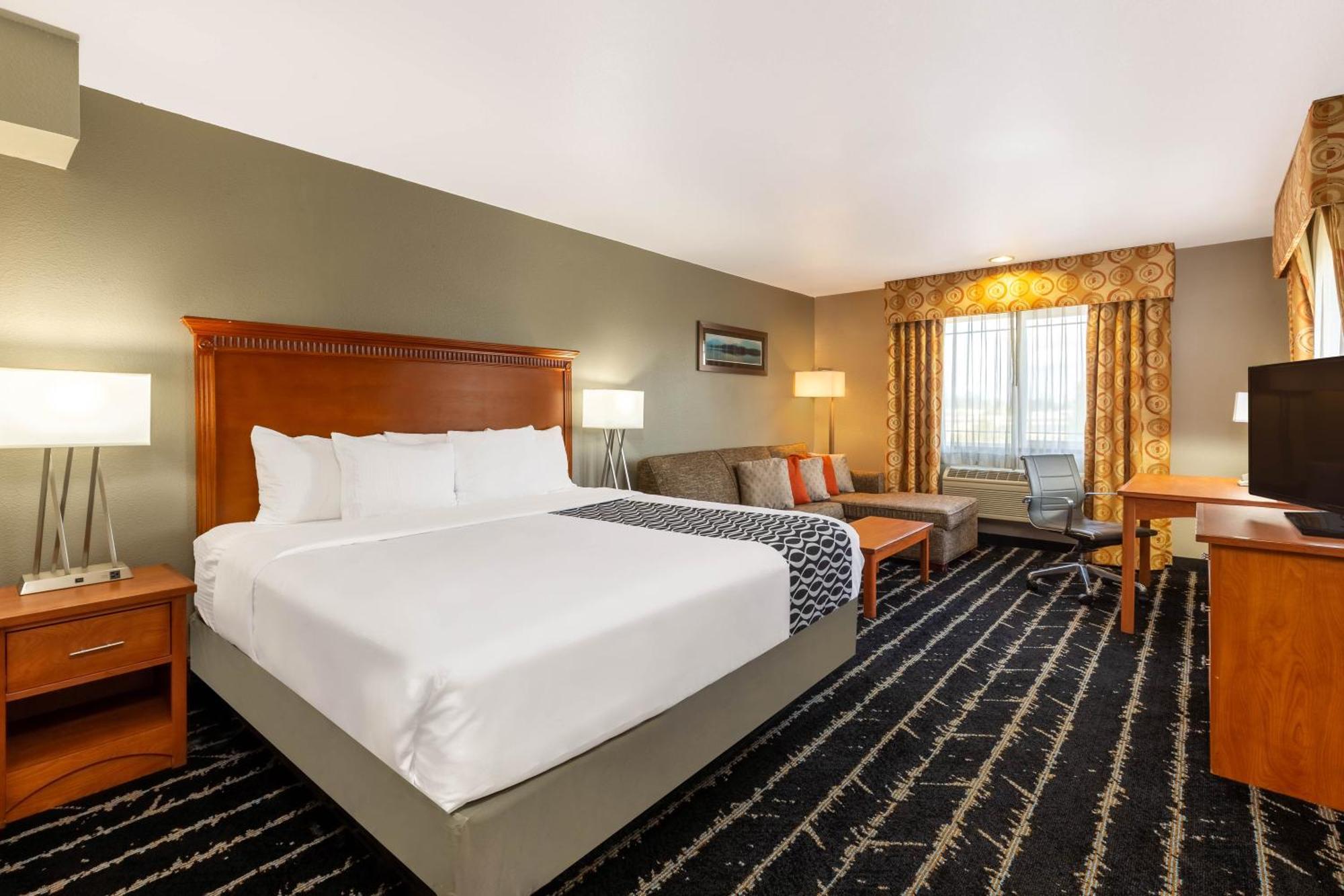 Executive King Room Non-Smoking