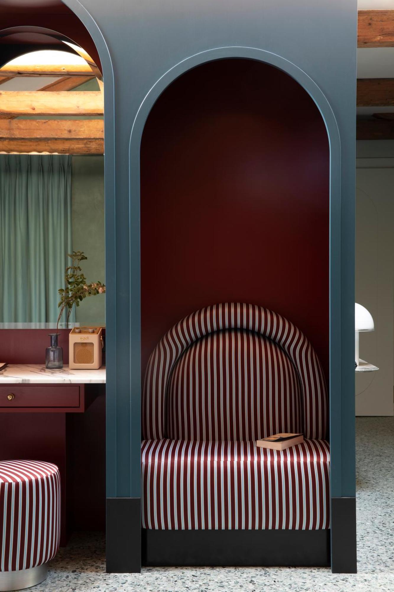 Junior Suite Canal View
