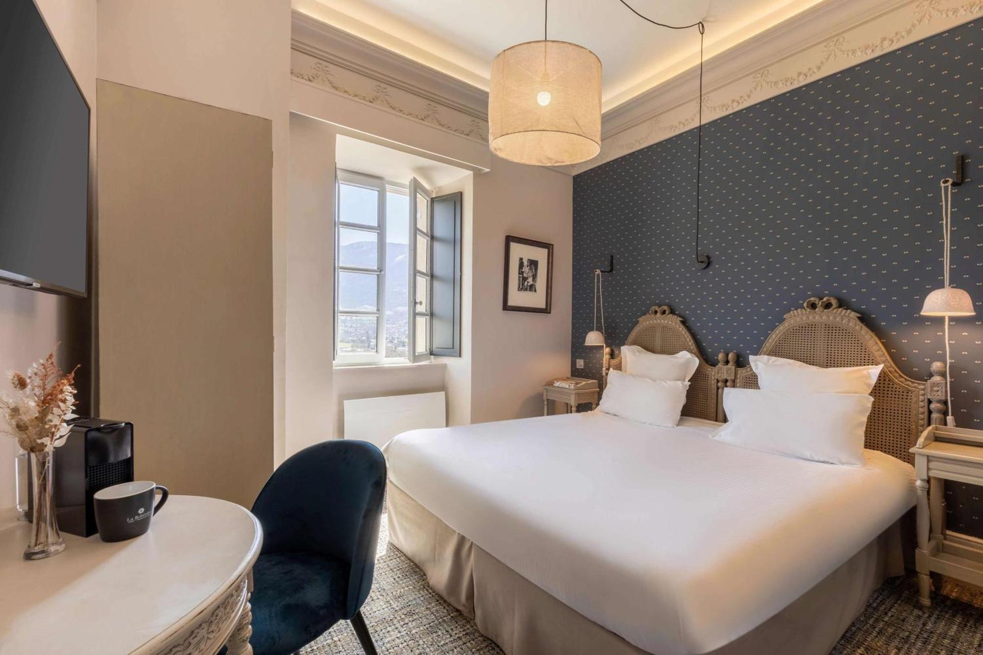 Classic Queen Room,1285562182:JPEG