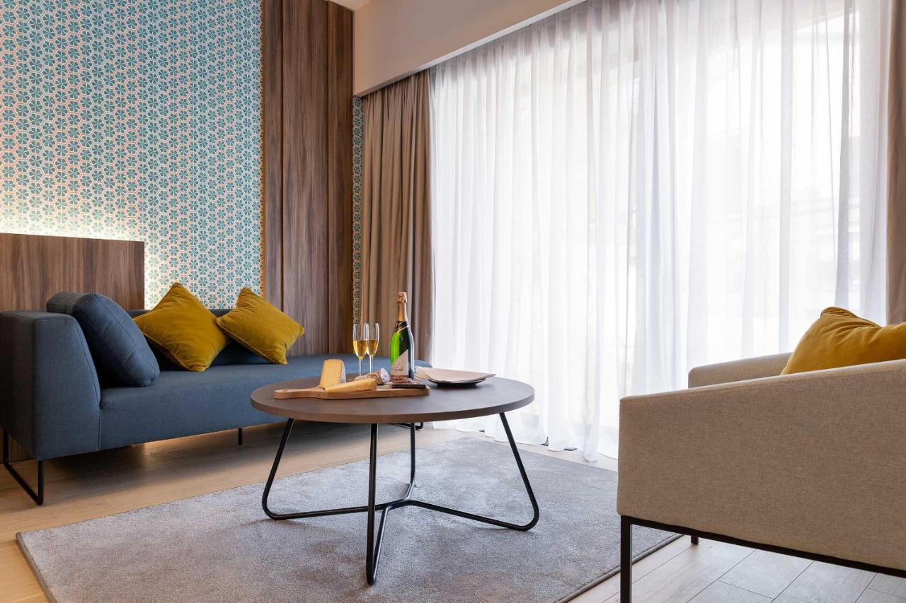 Superior Studio