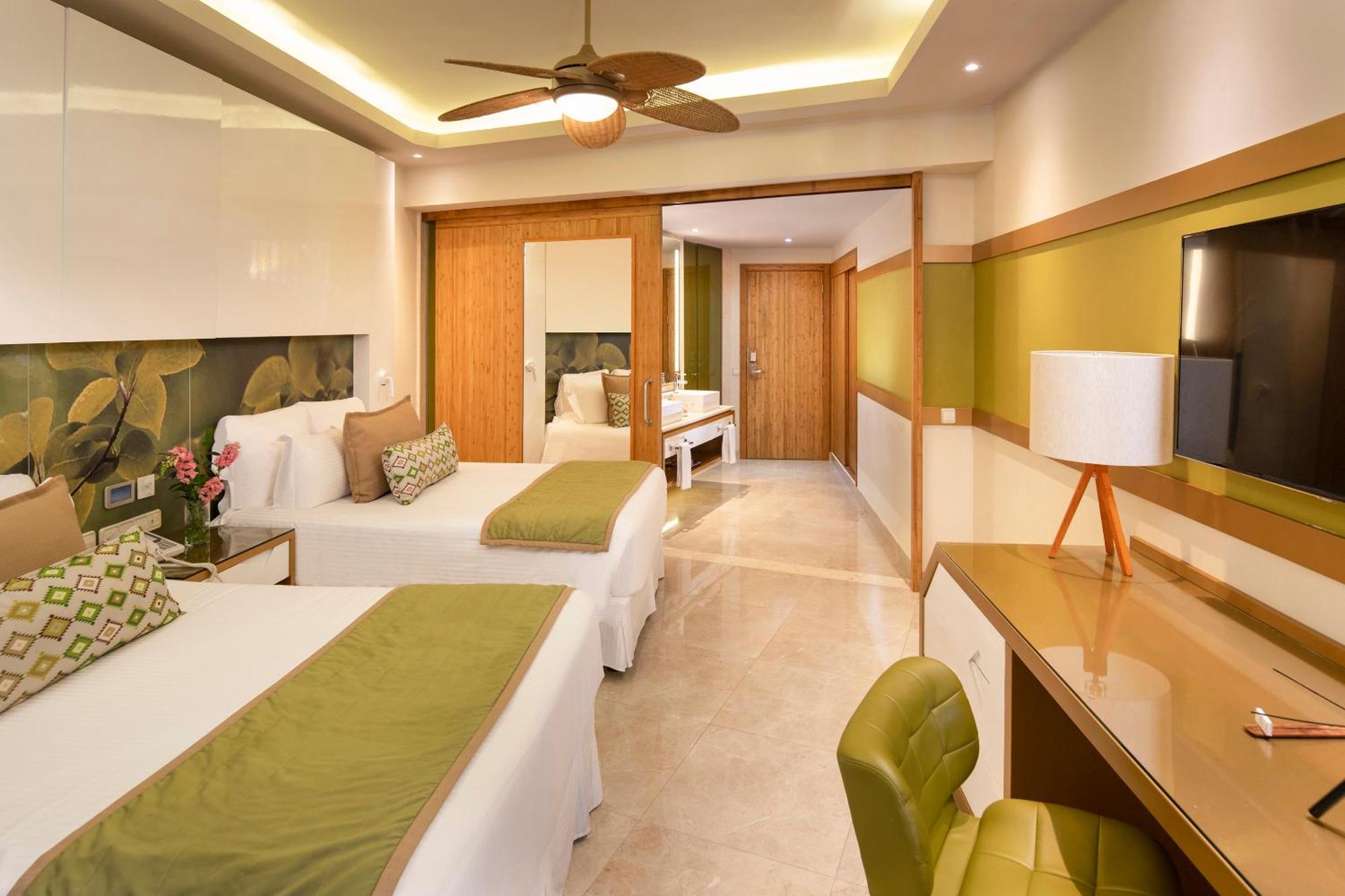 Junior Suite Garden View King