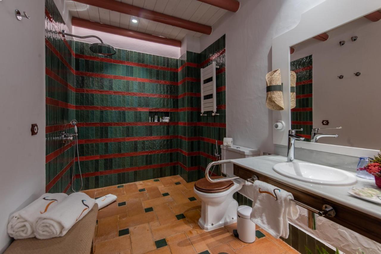 Deluxe Double Room,1286887987:JPEG