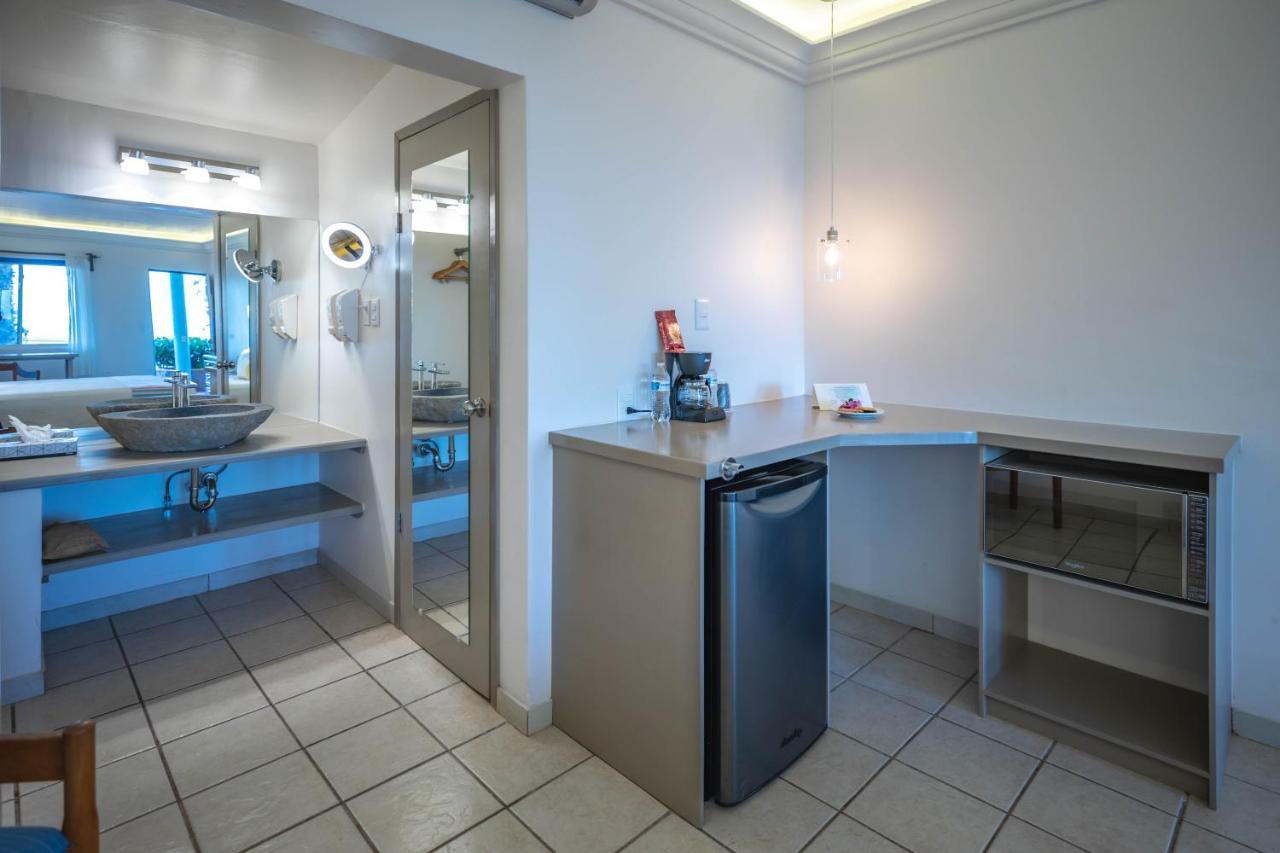 Superior King Suite