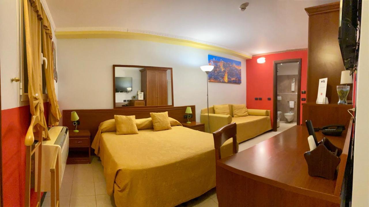 Budget Double Room,1541629003:JPEG