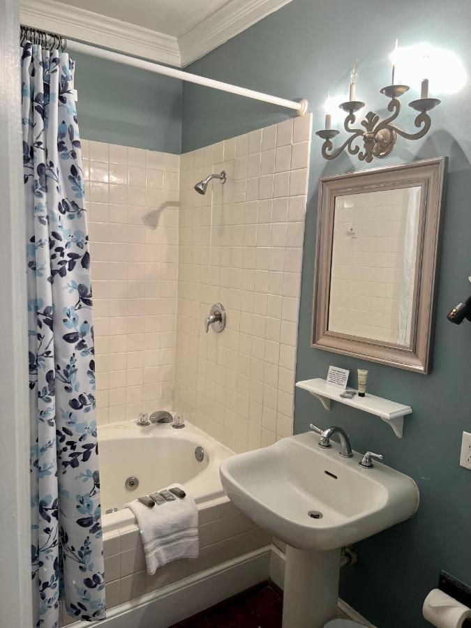 Premium King Room