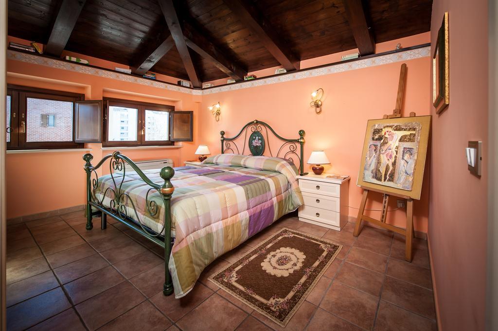 Triple Room,236696417:JPEG