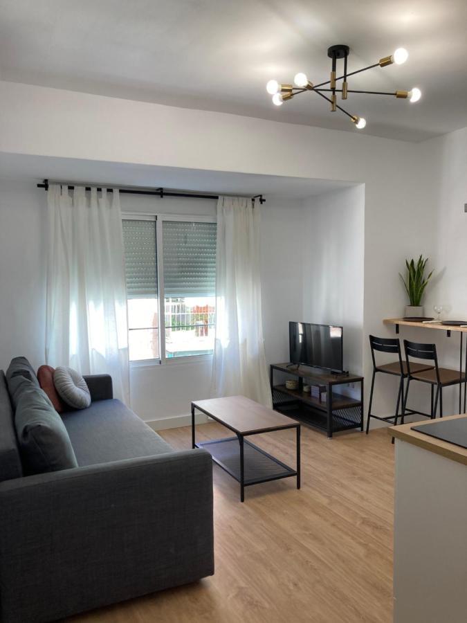 Apartment with Balcony,1289137351:JPEG