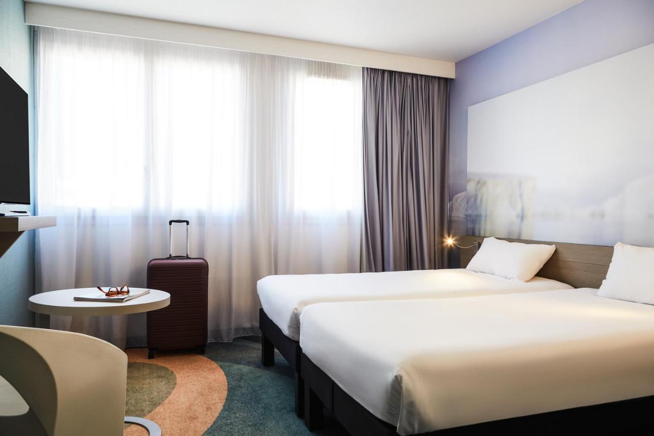 Standard Twin Room,1758296864:JPEG