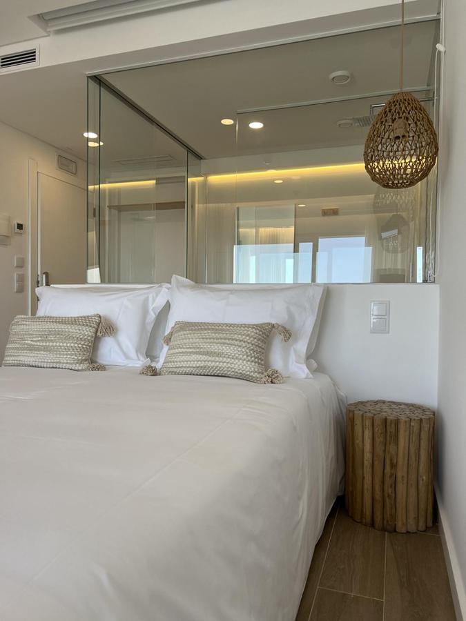 Deluxe Double Room with Balcony and Sea View,1290219547:JPEG