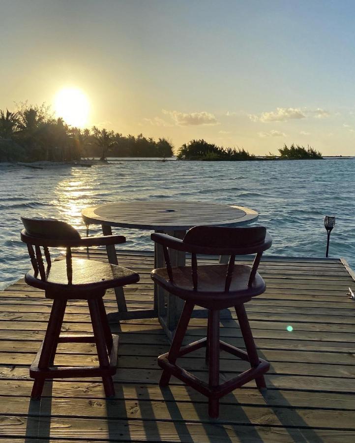 Bungalow Beach Front