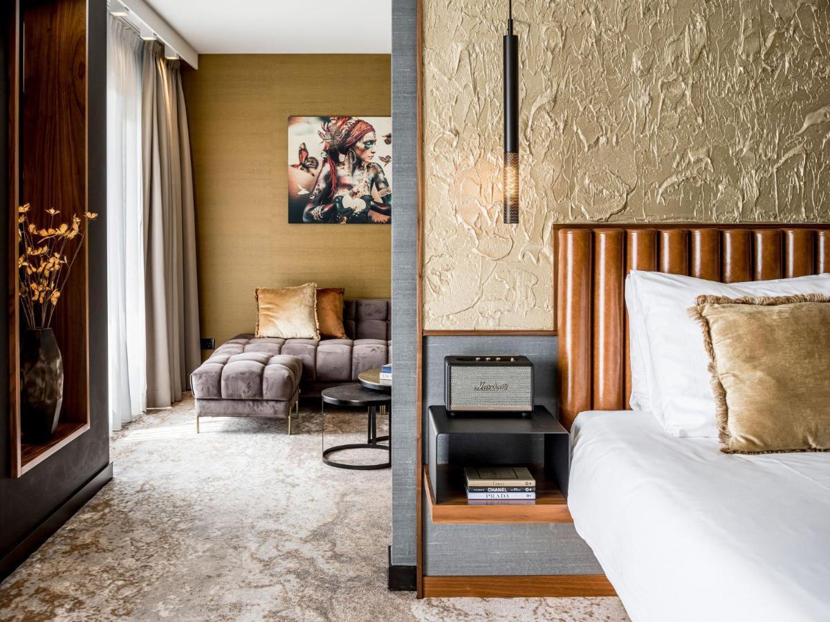 Dutch King Junior Suite Balcony
