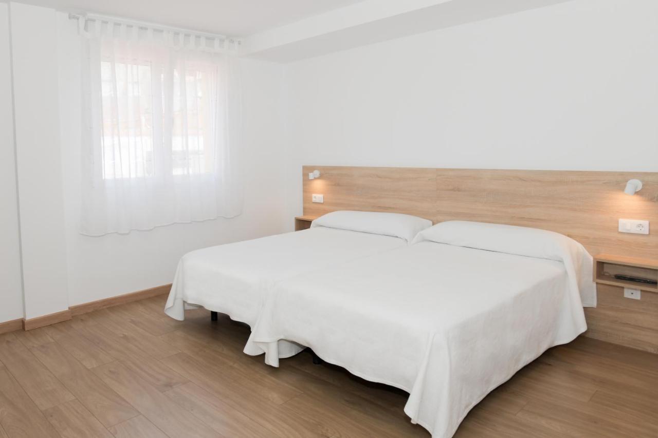 Triple Room,1290753079:JPEG