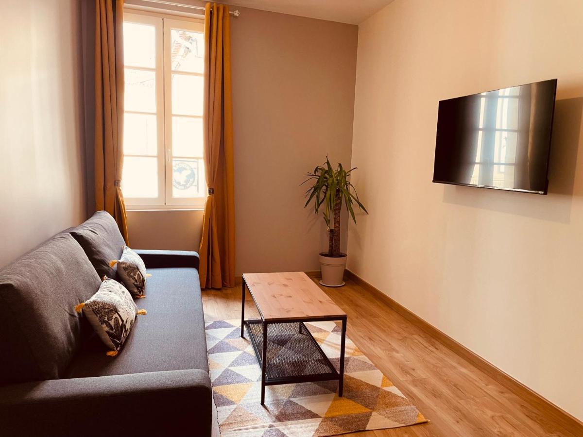 Deluxe Apartment,1292266300:JPEG