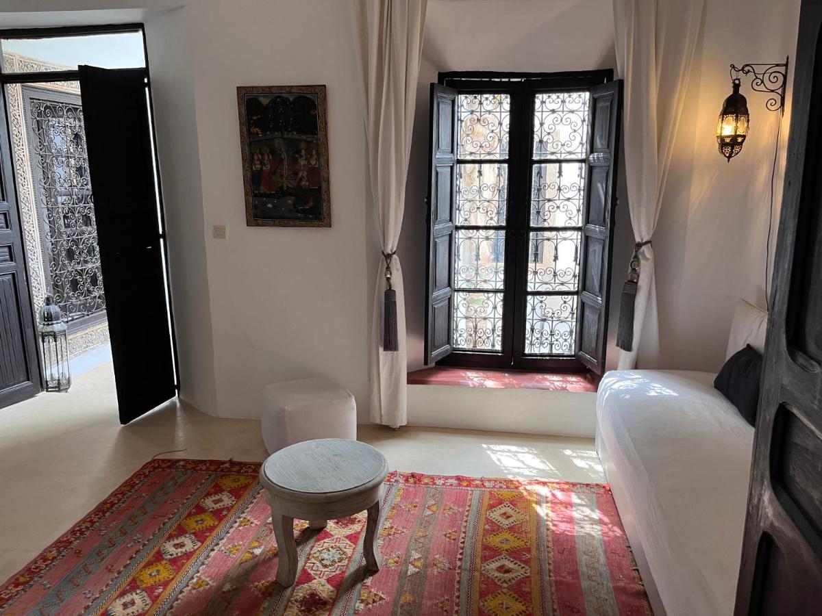 Large Double Room,1291769650:JPEG