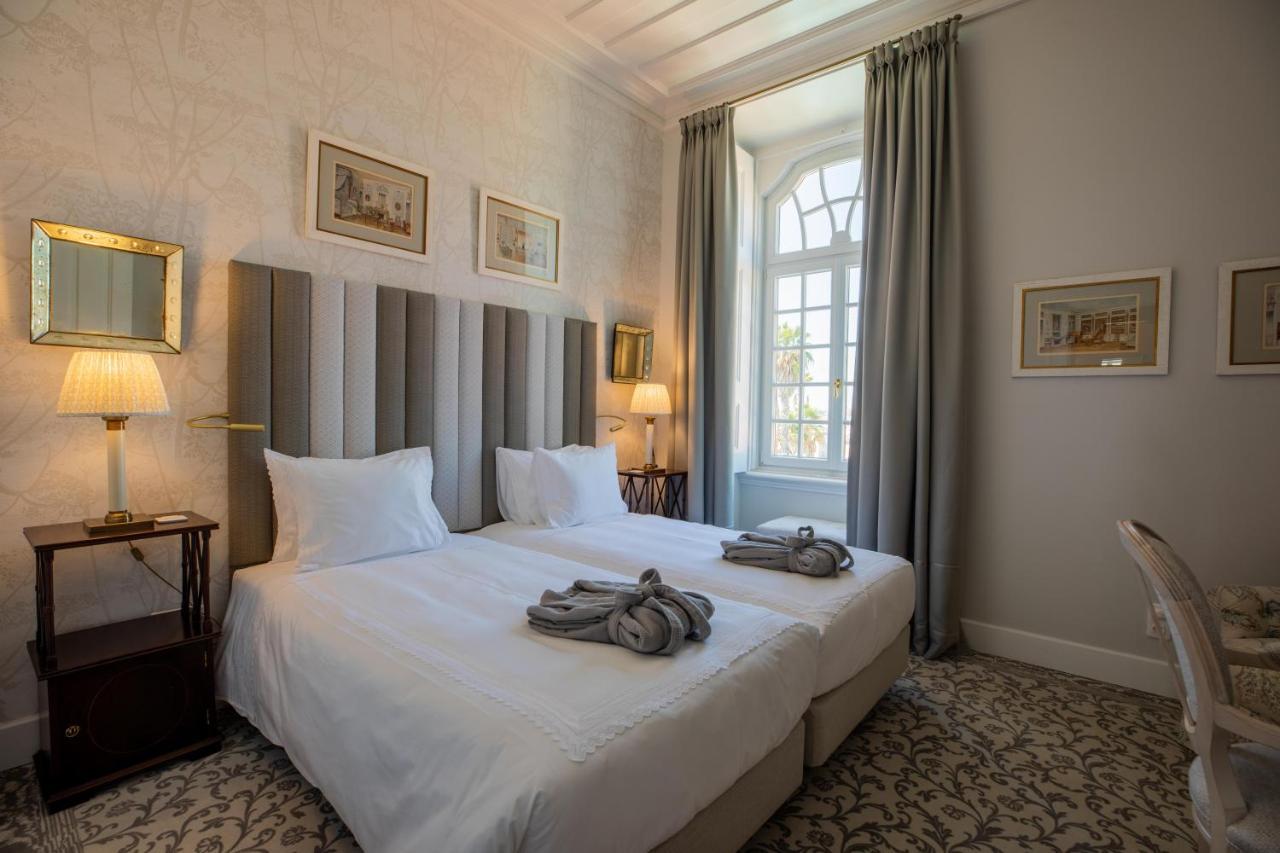 Small Double Room,1292268499:JPEG