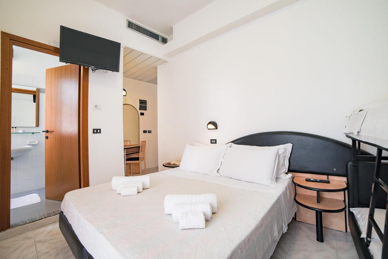 Executive Triple Room,1294010827:JPEG