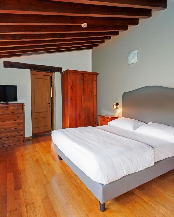 Superior Double Room,1294011400:JPEG