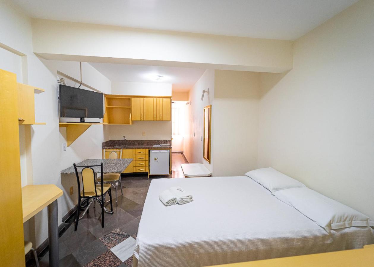 Quarto Deluxe com Cama de Casal ou 2 de Solteiro