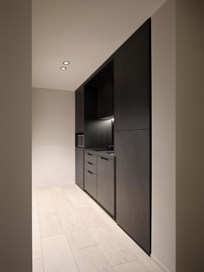 One-Bedroom Luxury Apartment