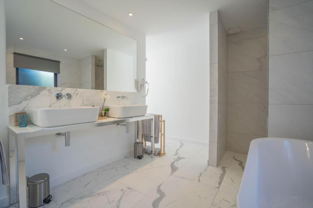 Prestige Double Room,1295364853:JPEG