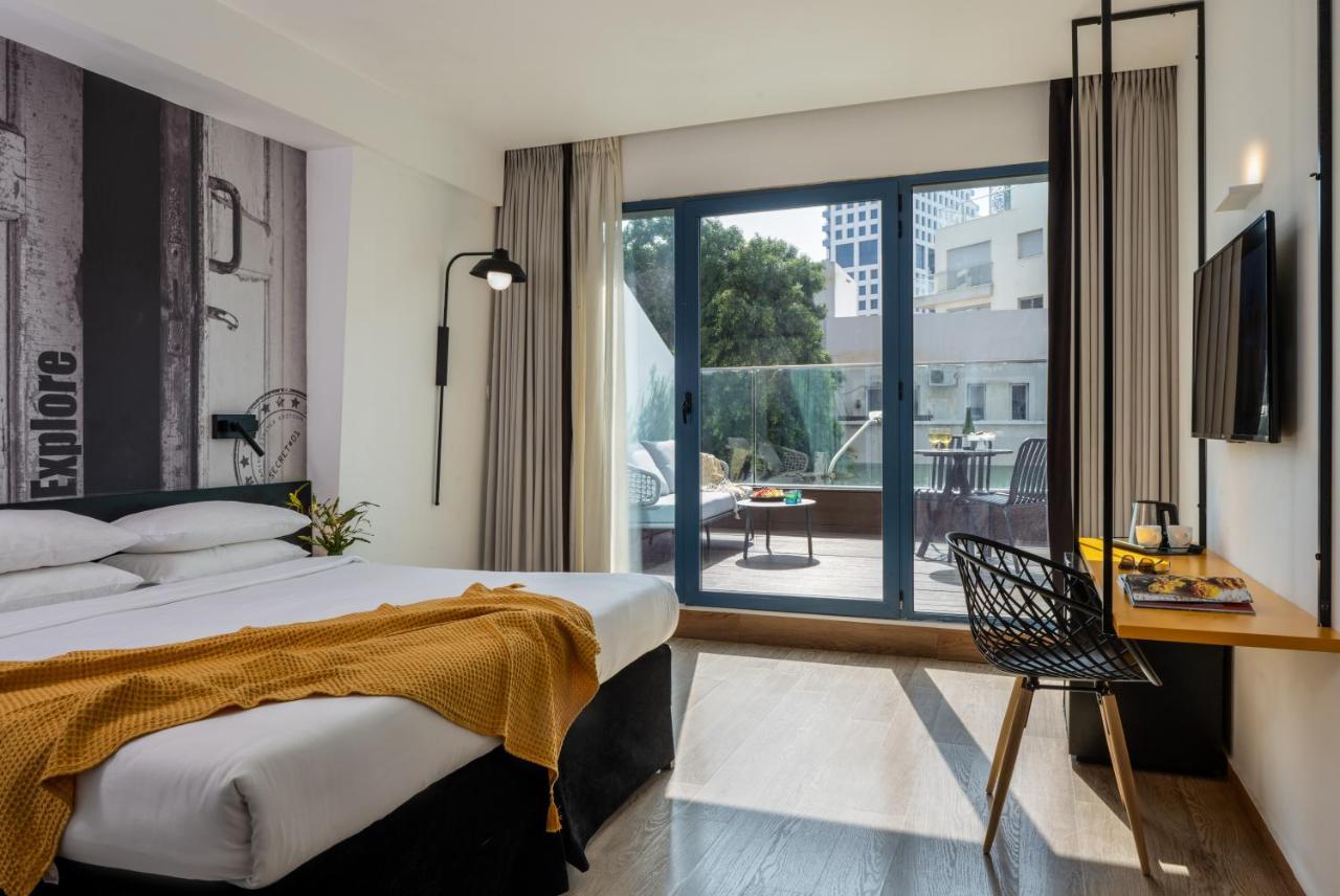 Terrace Room