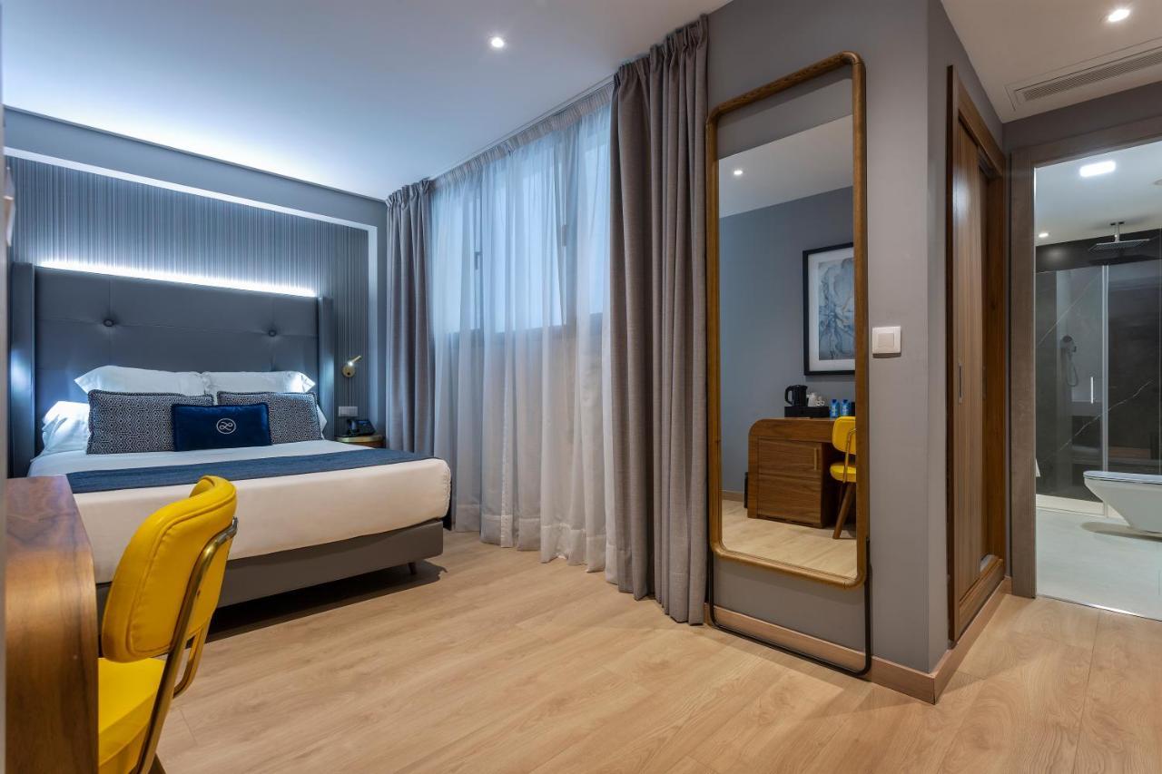 Interior Double Room