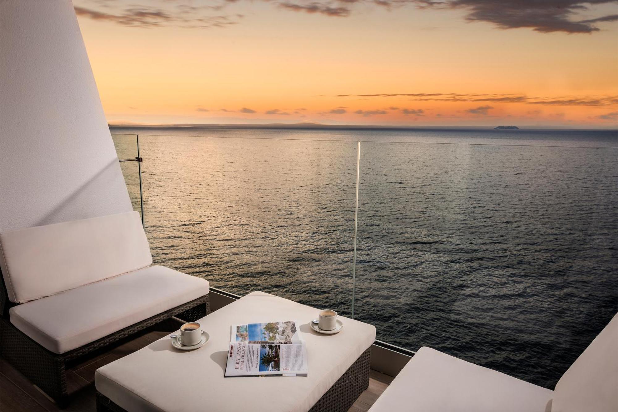 Double Deluxe Artemisa Sea View