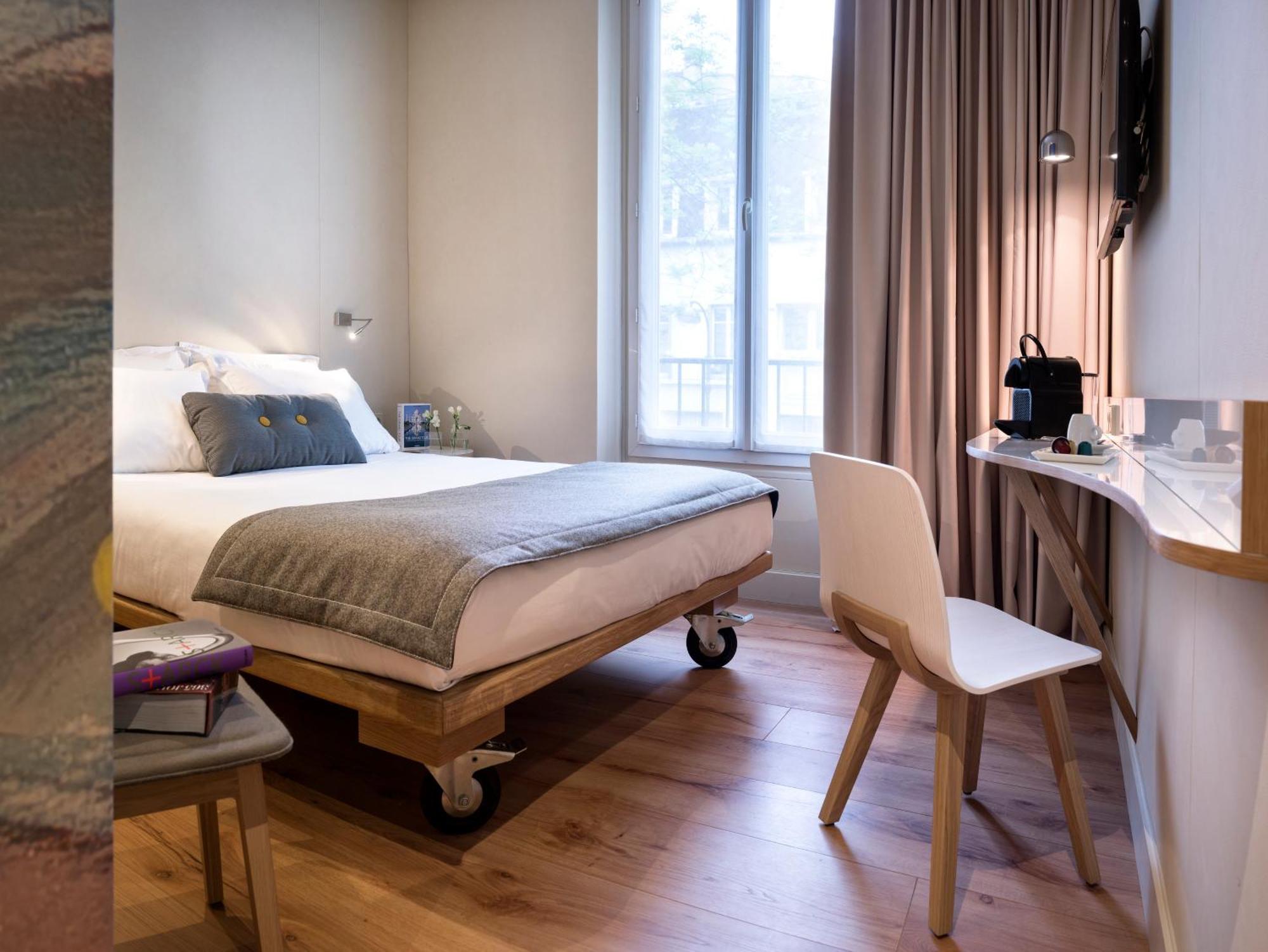 Classic Double Room,1580285181:JPEG