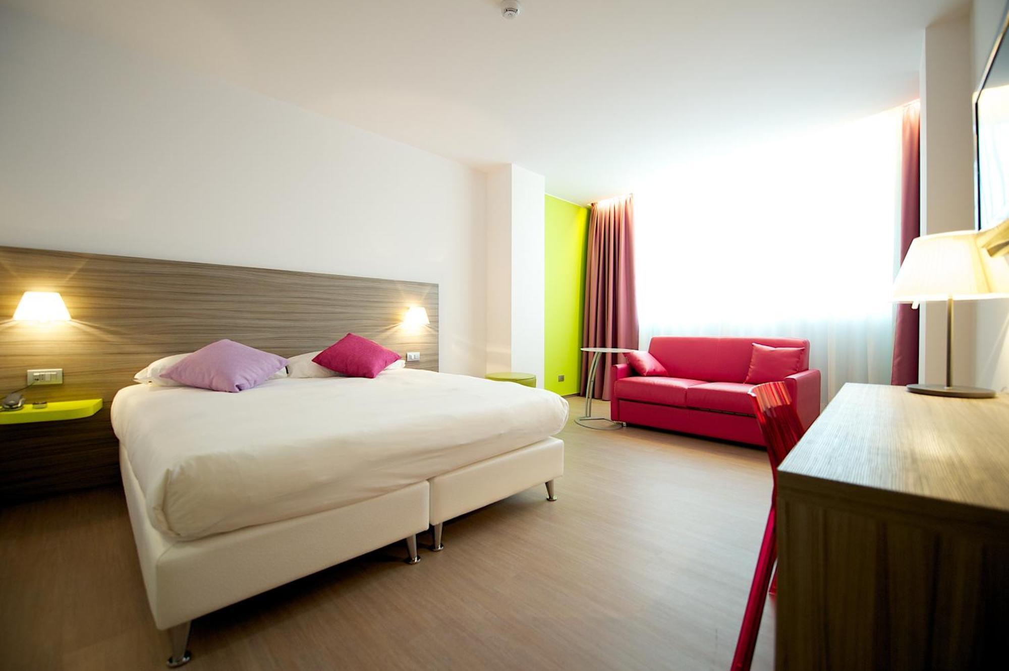 Standard Double Room,1295658943:JPEG