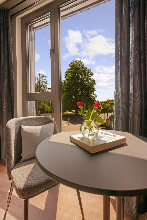 Double Room Lake View