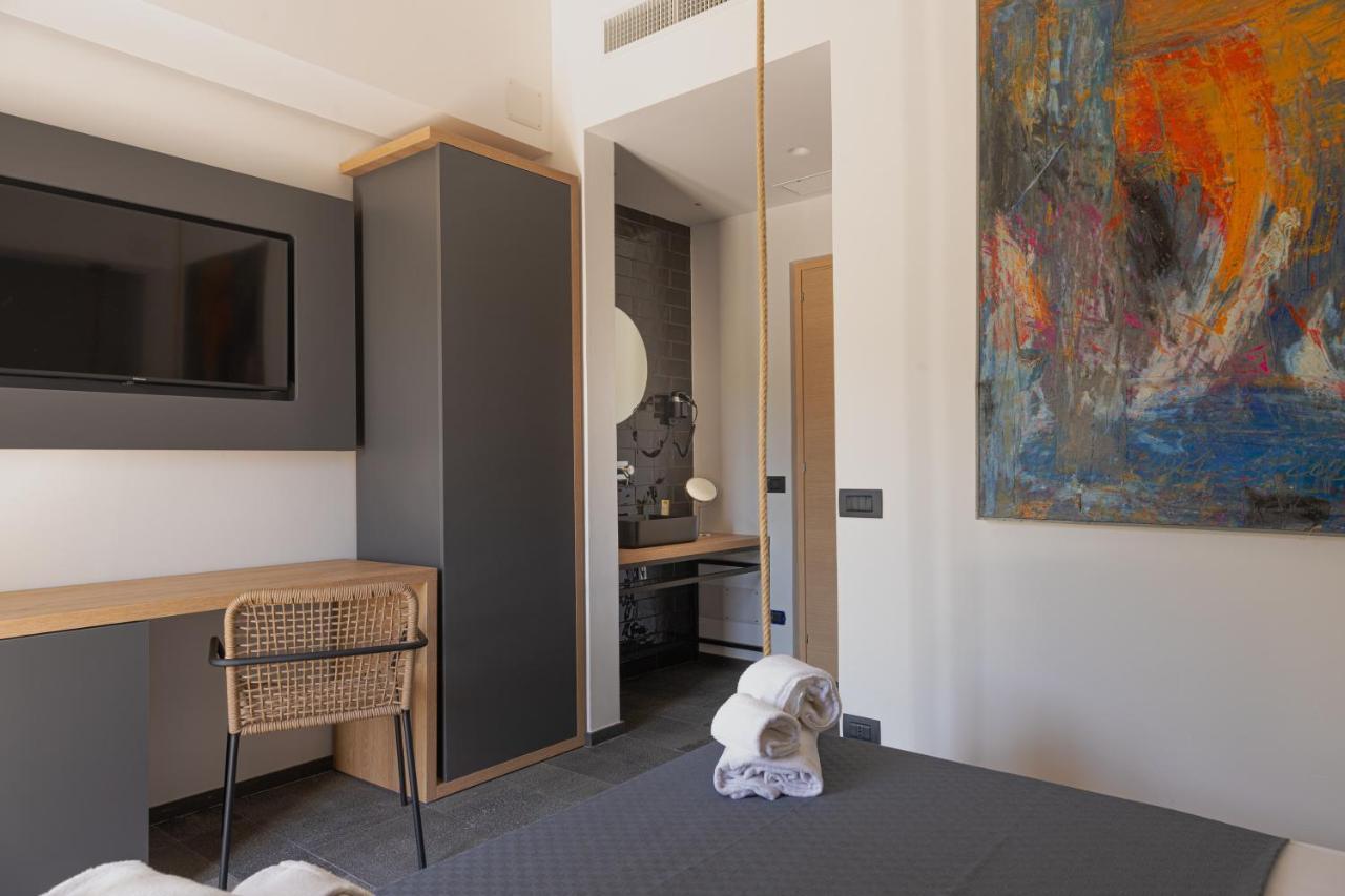 Superior Double Room,1297275502:JPEG