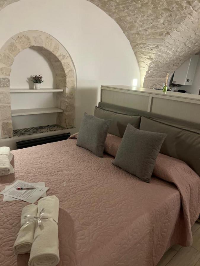 One-Bedroom House,1299140758:JPEG