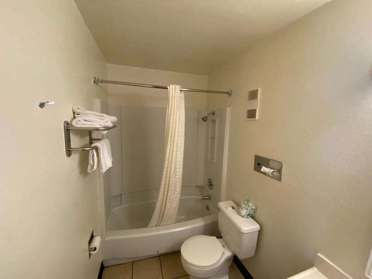 Queen Suite